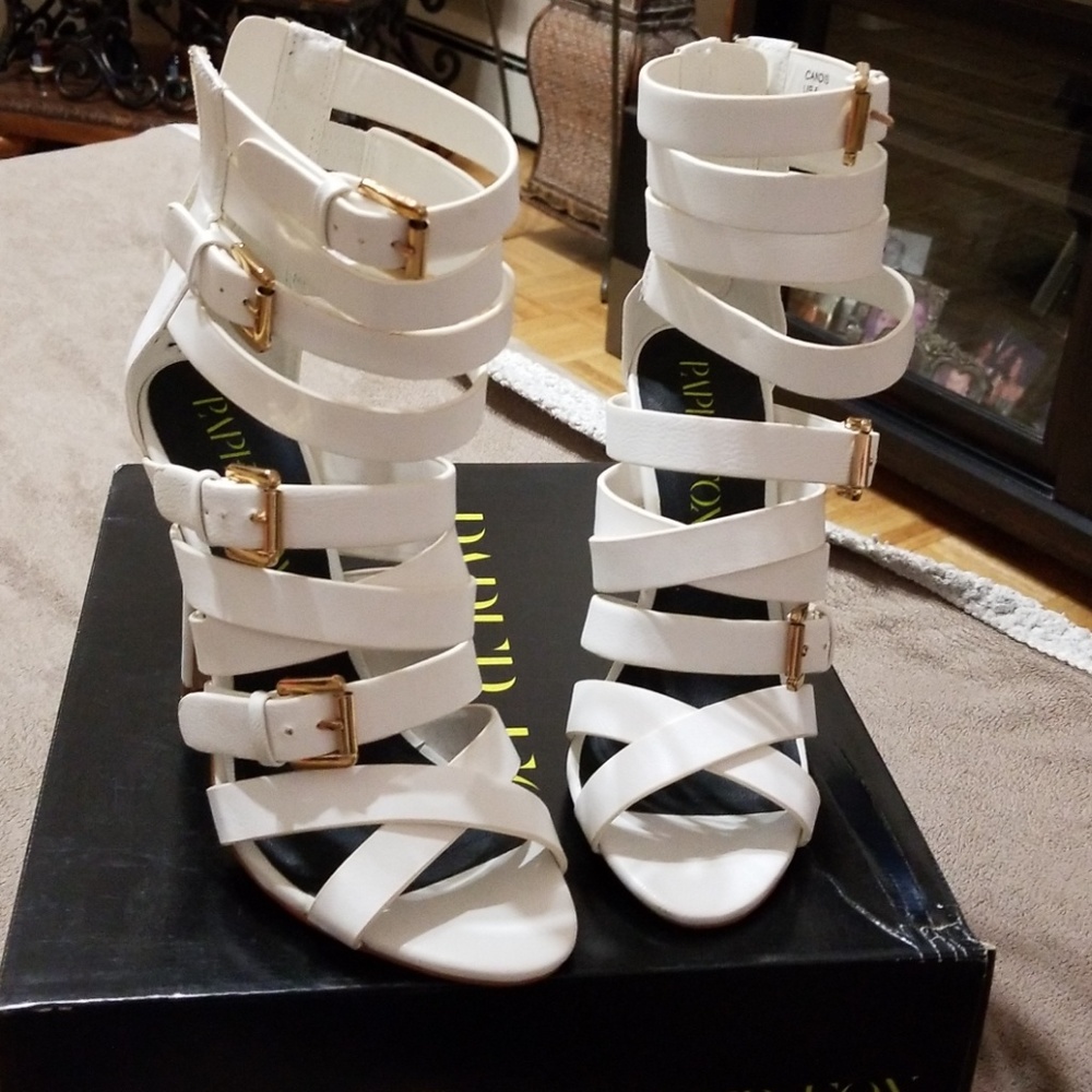 Women's sandals